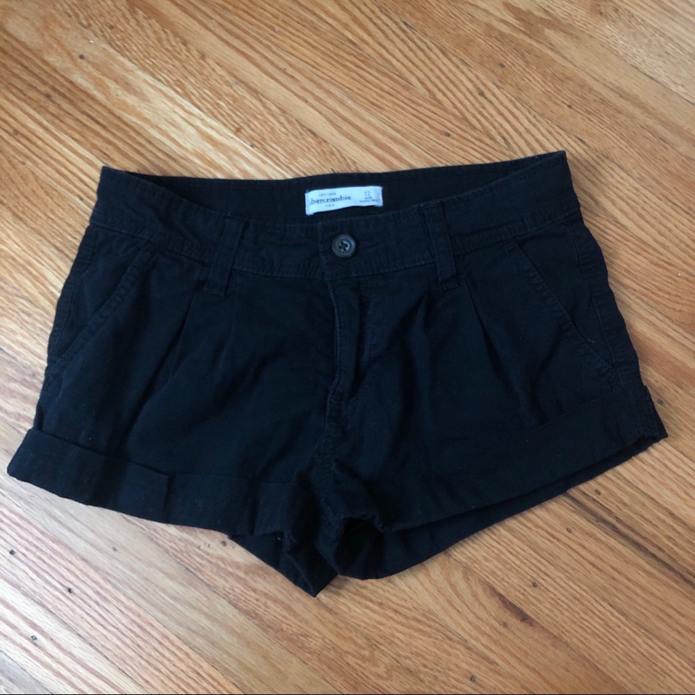 Abercrombie kids black shorts